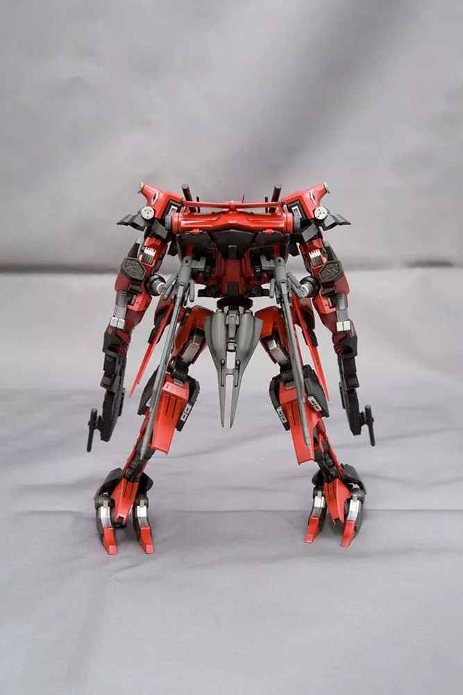 Armored Core Plastic Model Kit 1/72 Rayleonardo 03-Aaliyah Kpachar Full Package Versionn 14 cm