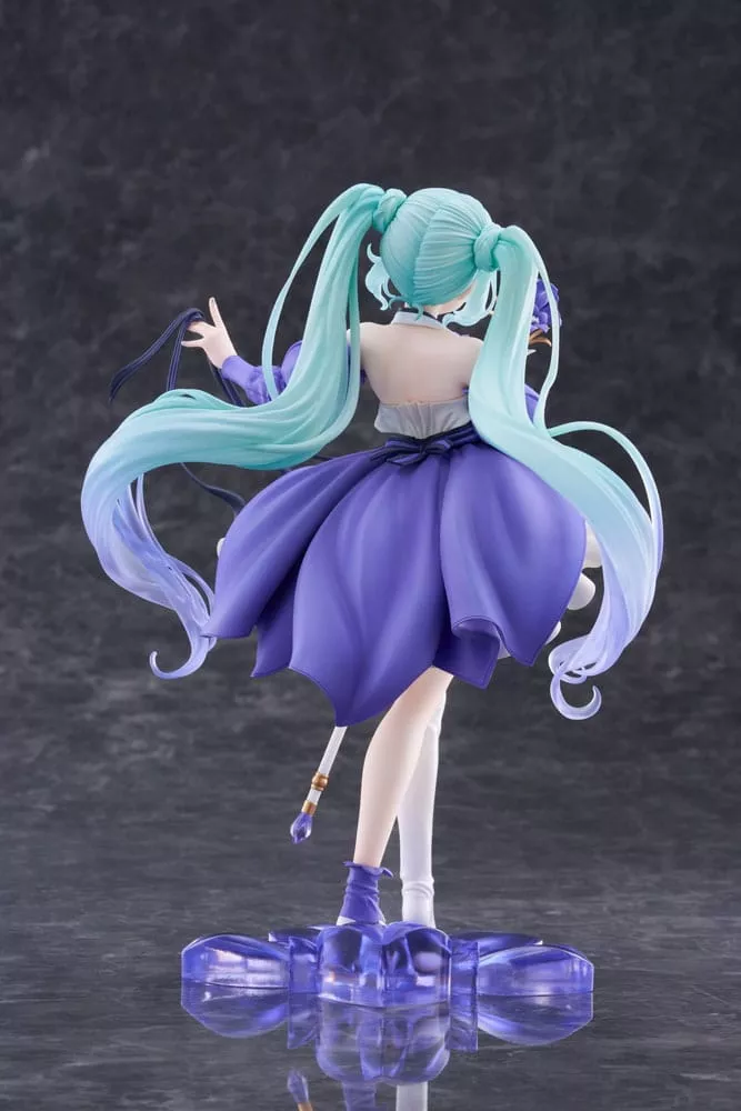 Hatsune Miku AMP PVC Statue Hatsune Miku Birthday 2024 Ver. 21 cm