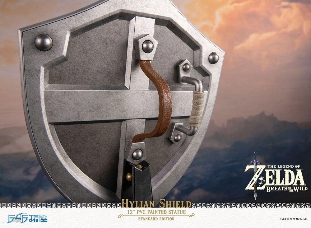 The Legend of Zelda Breath of the Wild statuette PVC Hylian Shield Standard Edition 29 cm