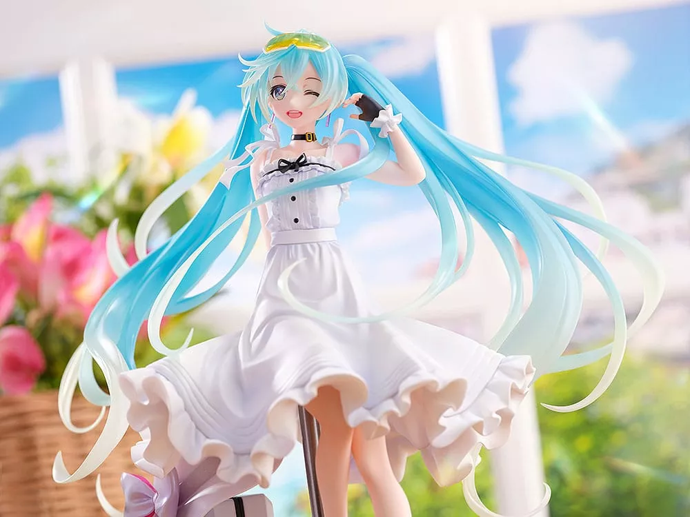 Good Smile Racing - Hatsune Miku - 1/7 - 2021 Vacation Style Ver.