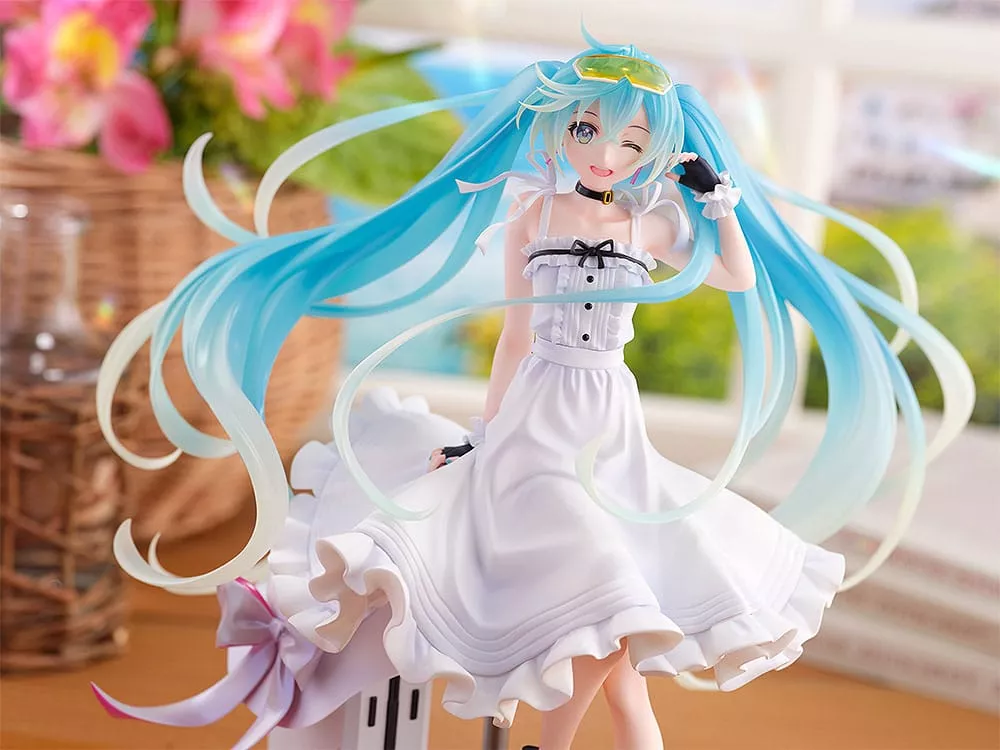 Good Smile Racing - Hatsune Miku - 1/7 - 2021 Vacation Style Ver.