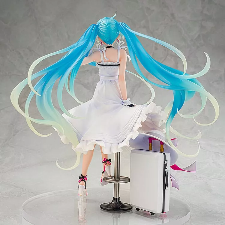 Good Smile Racing - Hatsune Miku - 1/7 - 2021 Vacation Style Ver.